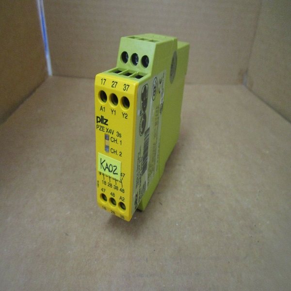 رله ایمن PZE 3 X4V پیلز اصل